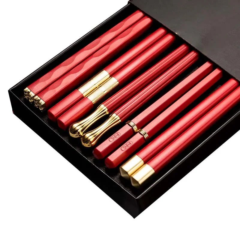 5Pairs High Quality Japanese Non-Slip Chopsticks خمسة أزواج من عيدان تناول الطعام اليابانية عالية الجودة غير القابلة للانزلاق