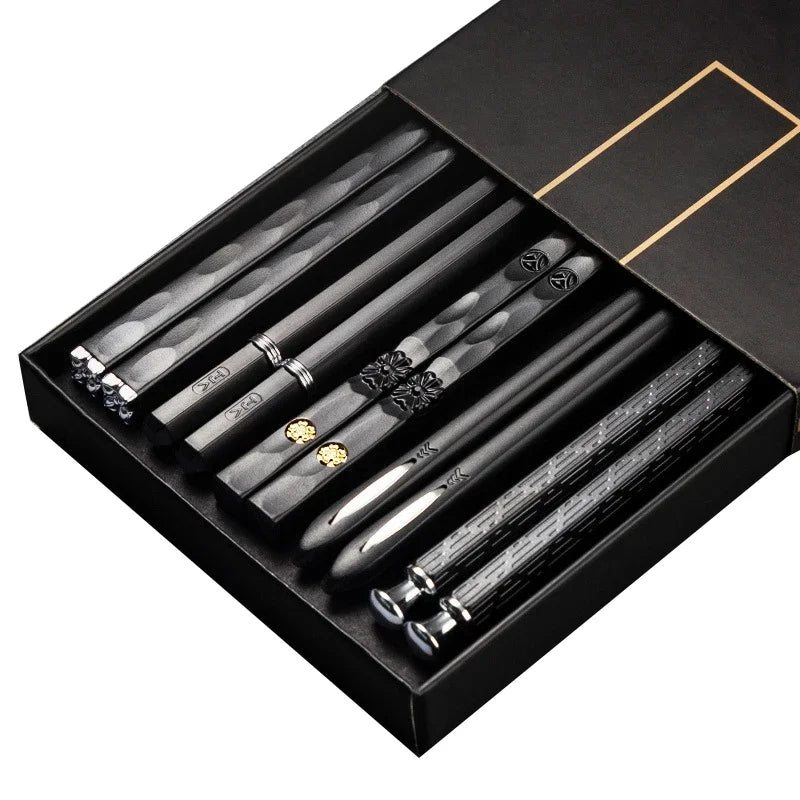 5Pairs High Quality Japanese Non-Slip Chopsticks خمسة أزواج من عيدان تناول الطعام اليابانية عالية الجودة غير القابلة للانزلاق