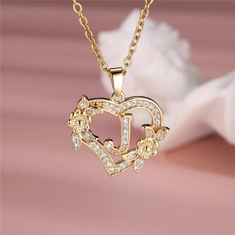 A-Z Letter Flower Heart Pendant Necklace قلادة على شكل زهرة على شكل قلب وحرف